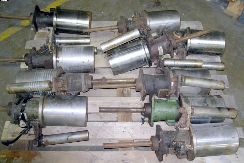 HEATED GODET HEADS with tension roller